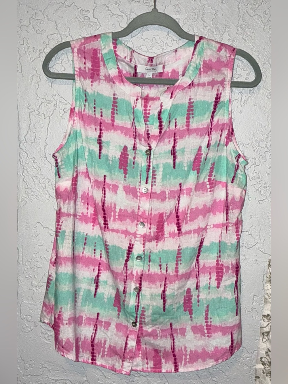 Coral Bay Pink & Mint Abstract Button-Front Tank